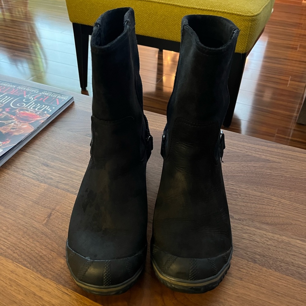Sorel Slimshort Black boots